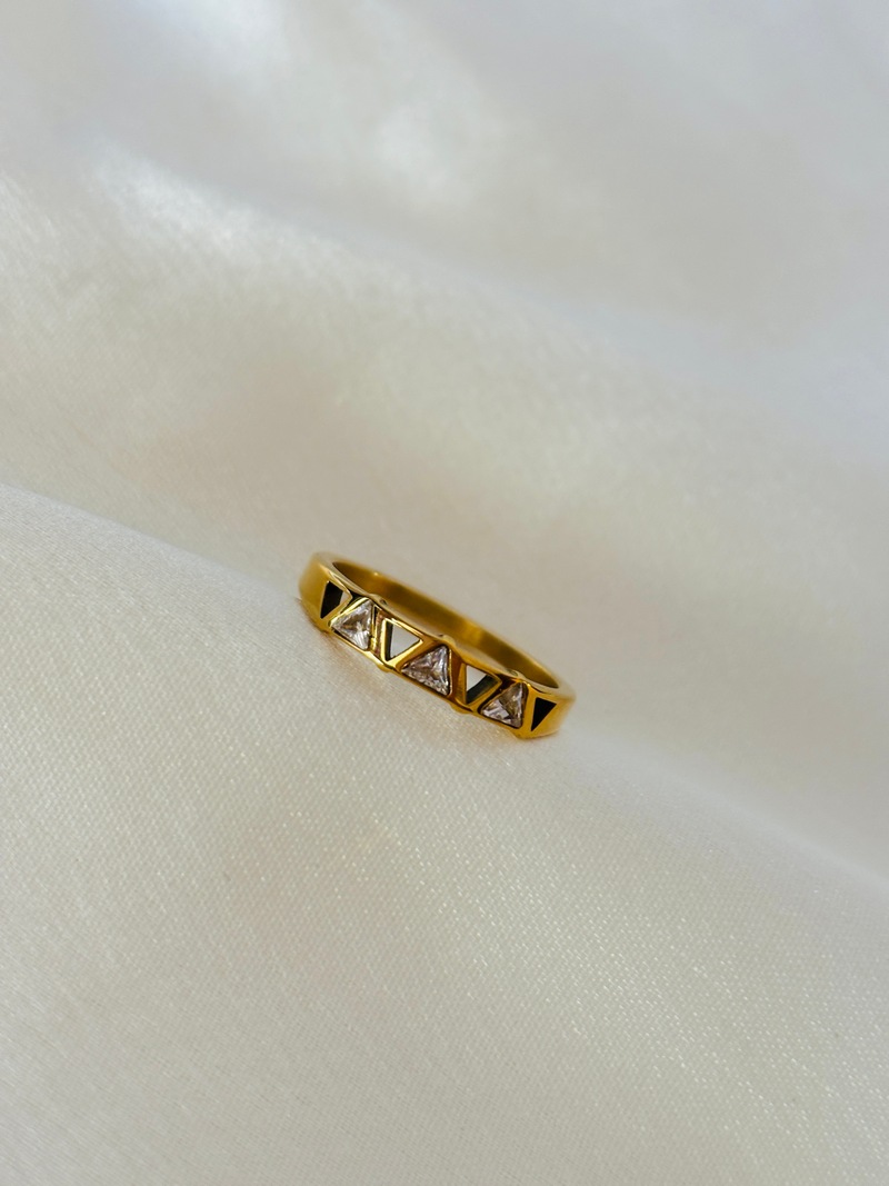 Dakota Ring